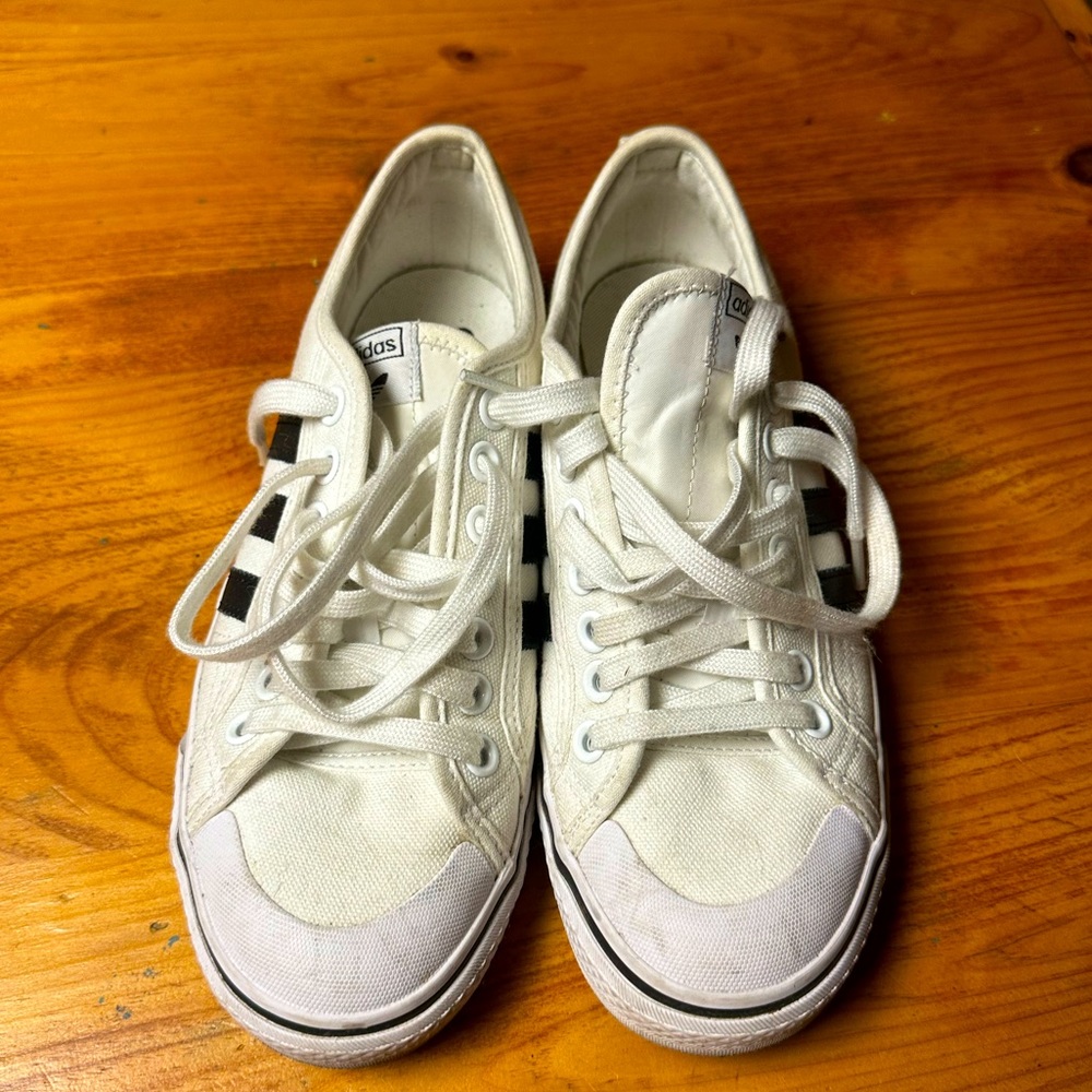 ADIDAS NIZZA MENS 7.5 white